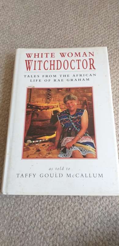 " WHITE WOMAN WITCHDOCTOR " SIGED BY THE AUTHOR